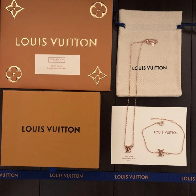 Louis Vuitton Bracelets SoftTouch 250757