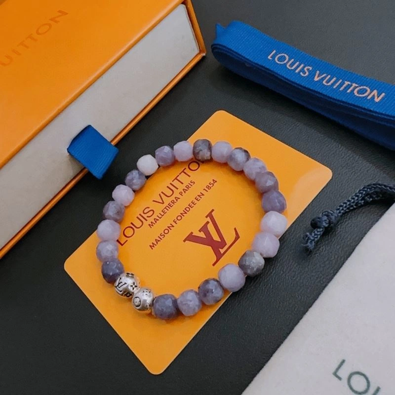 Classic Louis Vuitton Bracelets 250764