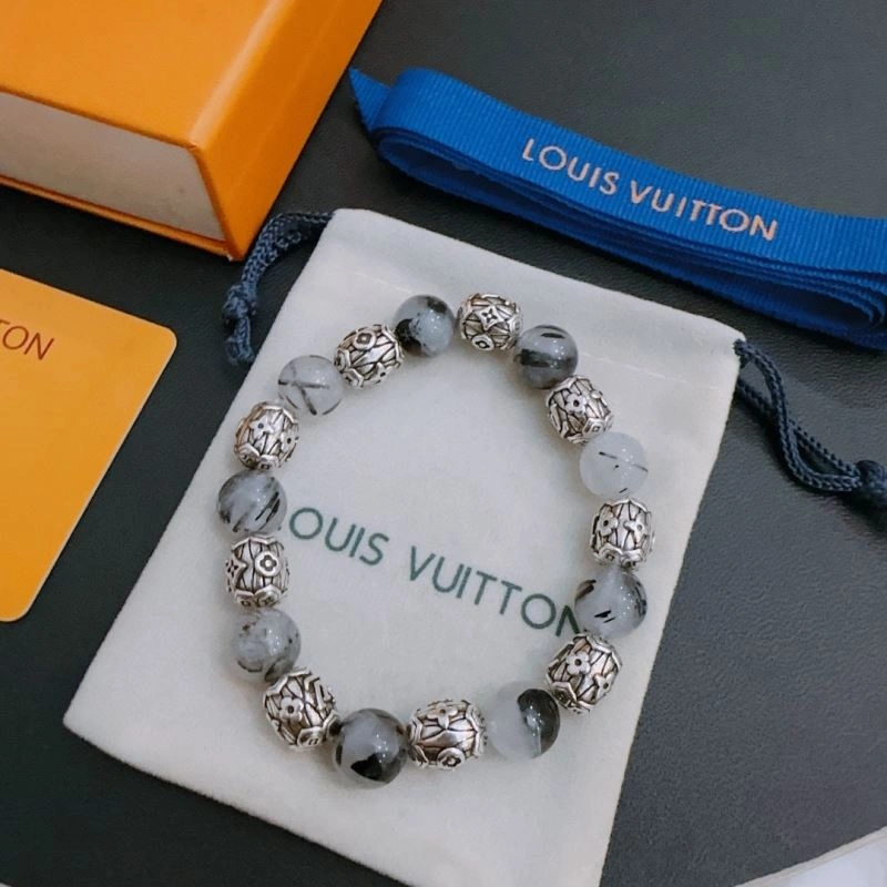 Louis Vuitton Bracelets Neat 250768