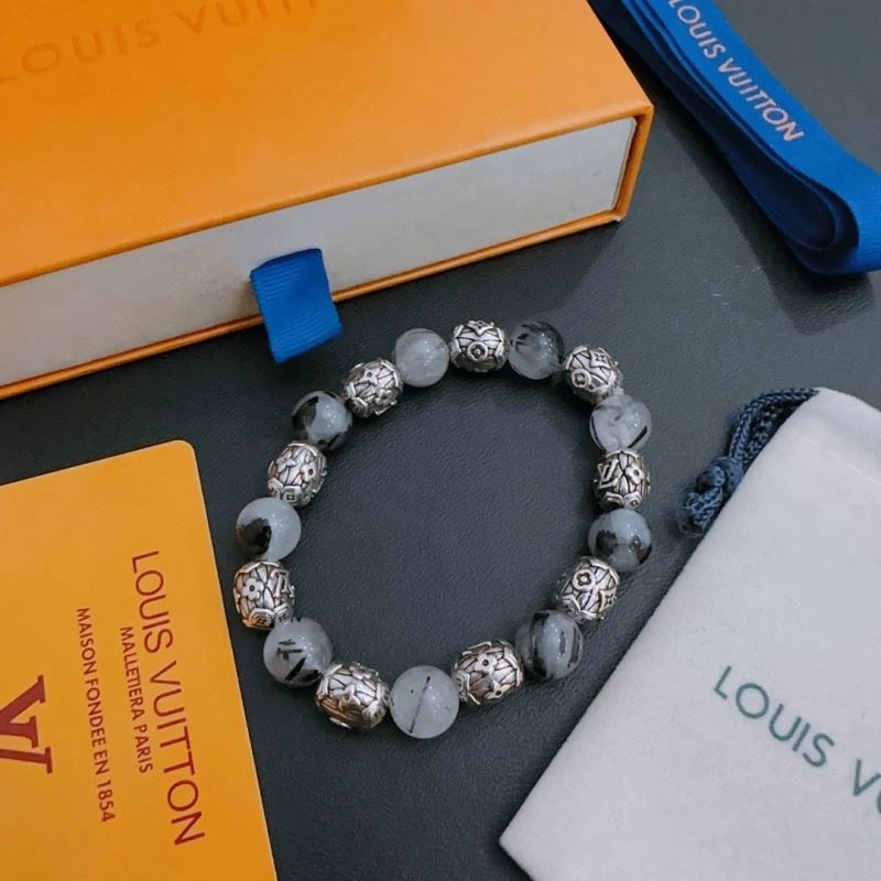 Louis Vuitton Bracelets Neat 250768