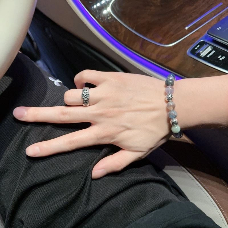 Cozy Louis Vuitton Bracelets 250760