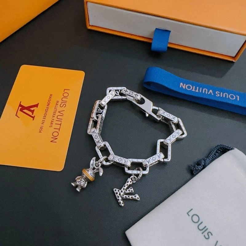 Louis Vuitton Bracelets MultiPurpose 250753