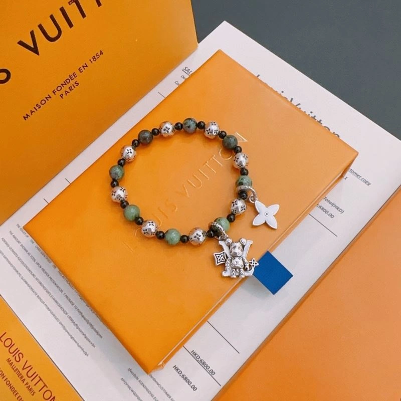 Louis Vuitton Bracelets AllSeason 250749
