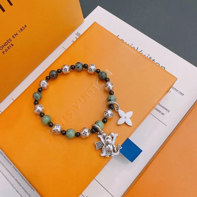 Louis Vuitton Bracelets AllSeason 250749