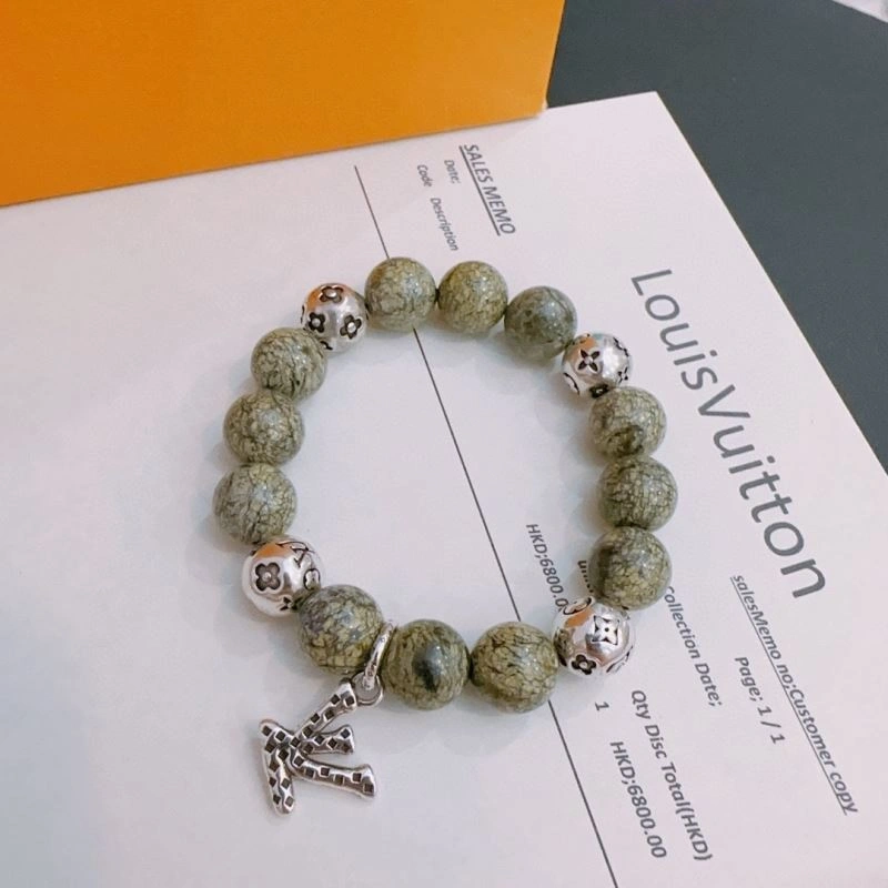 Louis Vuitton Bracelets Elegant 250755