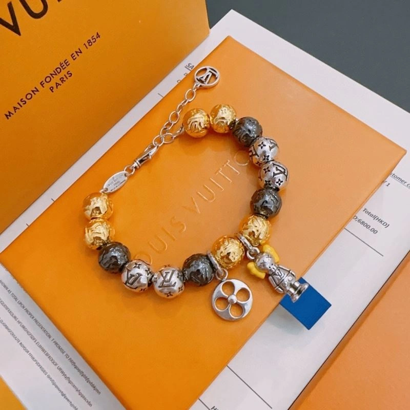 Premium Louis Vuitton Bracelets 250750