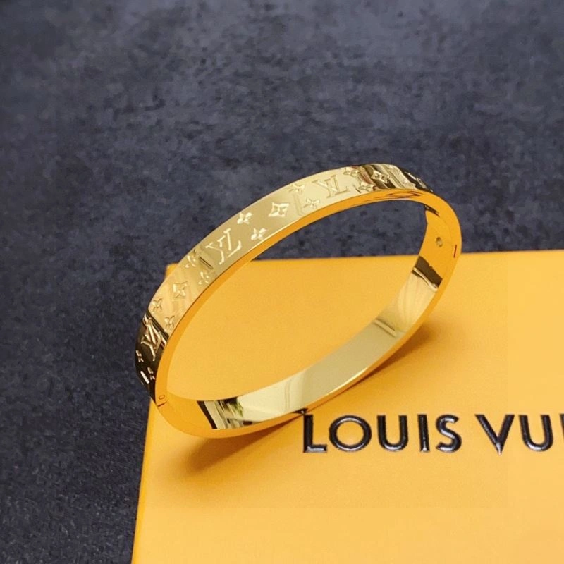 Louis Vuitton Bracelets WellDesigned 250769