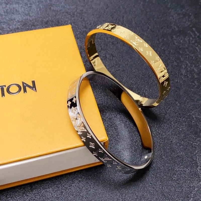 Louis Vuitton Bracelets WellDesigned 250769