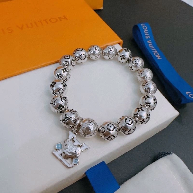 Affordable Louis Vuitton Bracelets 250759