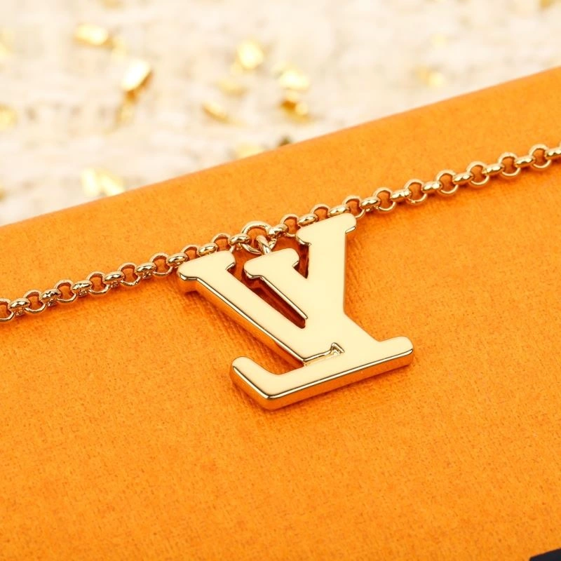 Louis Vuitton Bracelets FreshLook 250738