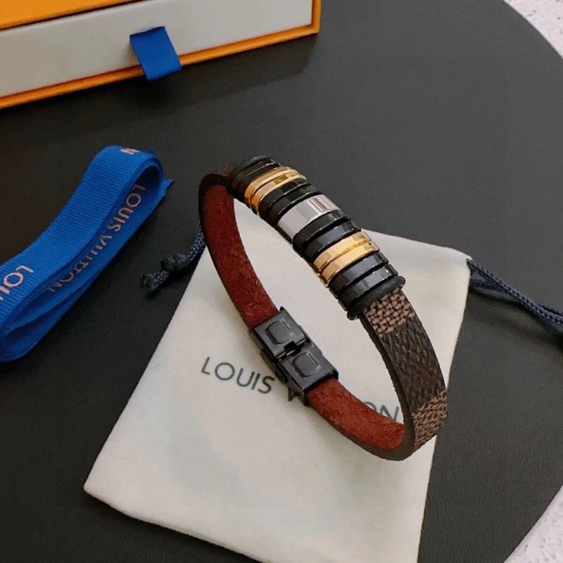 Louis Vuitton Bracelets Refined 250737