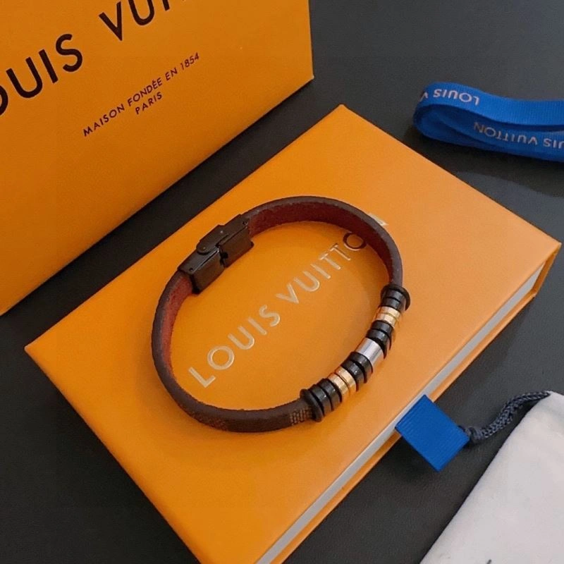 Louis Vuitton Bracelets Refined 250737