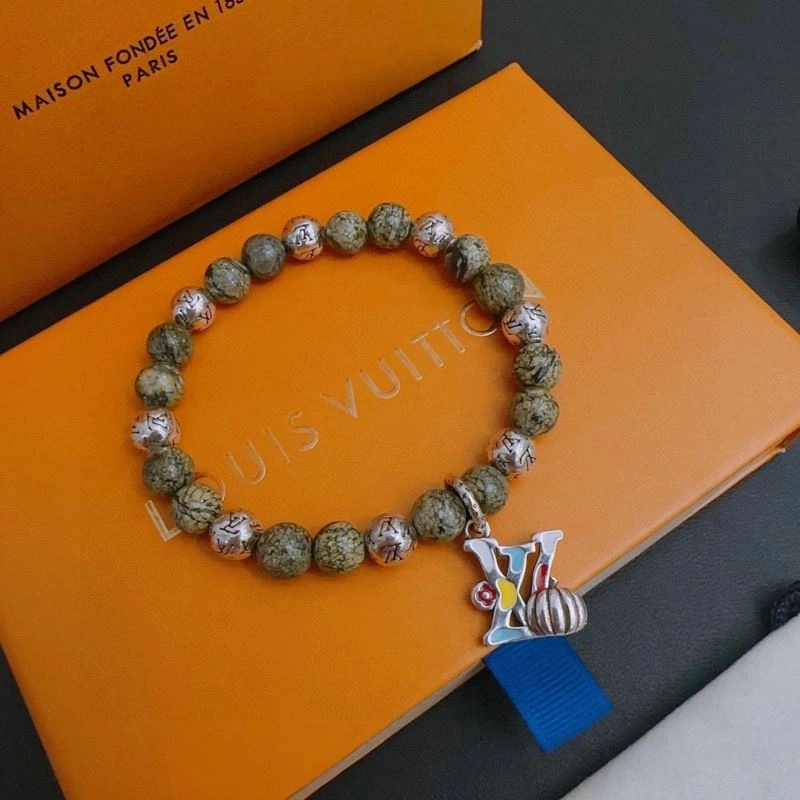 Louis Vuitton Bracelets ZipUp 250736