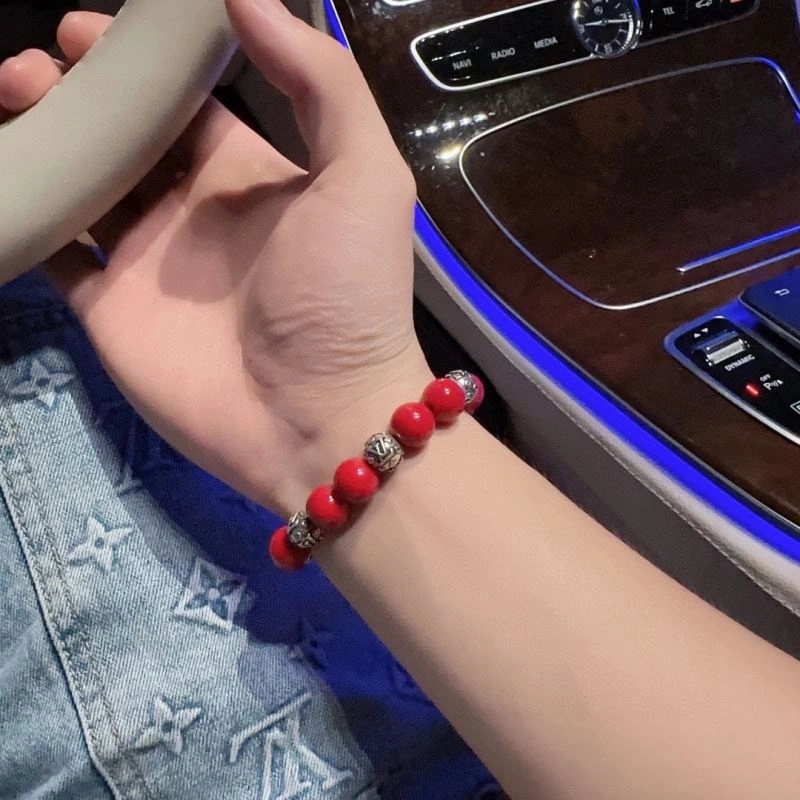 ComfortFit Louis Vuitton Bracelets 250735