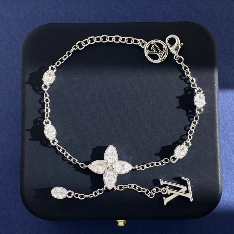 OnTrend Louis Vuitton Bracelets 250726