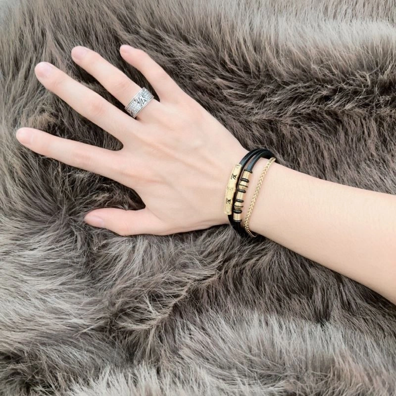 Louis Vuitton Bracelets FlexibleFit 250705