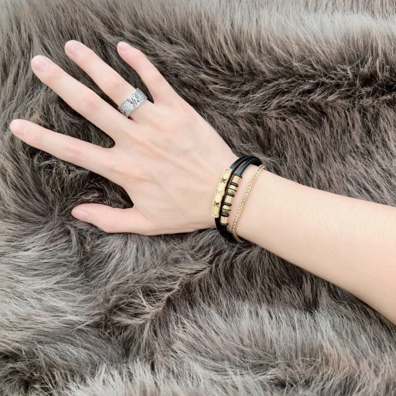 Louis Vuitton Bracelets FlexibleFit 250705