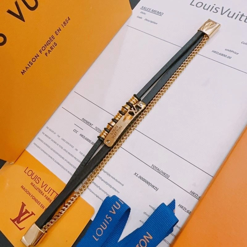Bright Louis Vuitton Bracelets 250708