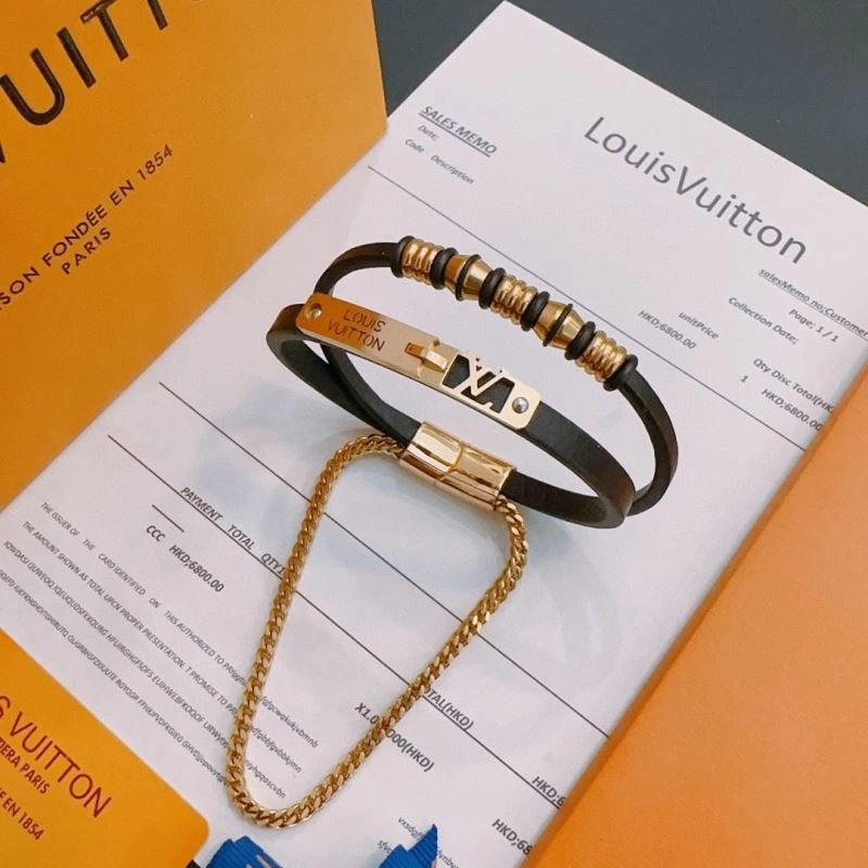 Bright Louis Vuitton Bracelets 250708