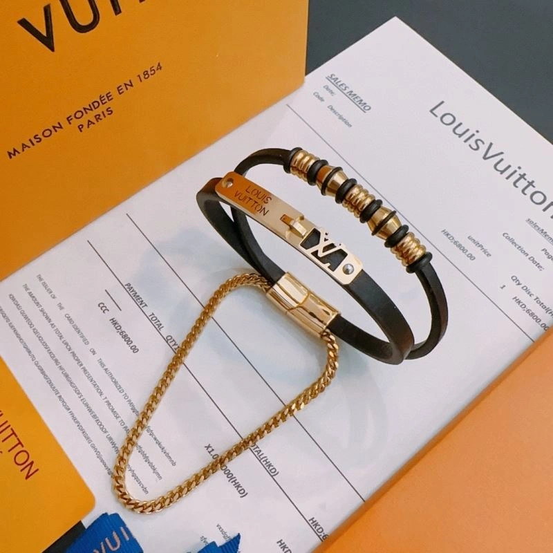Bright Louis Vuitton Bracelets 250708