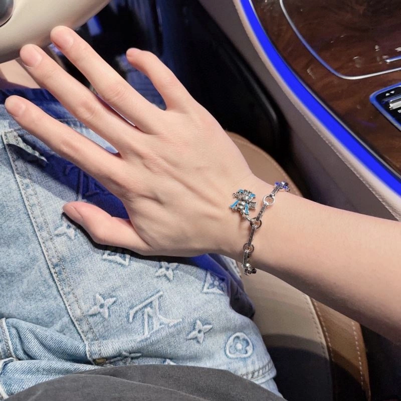 Louis Vuitton Bracelets HighPerformance 250718