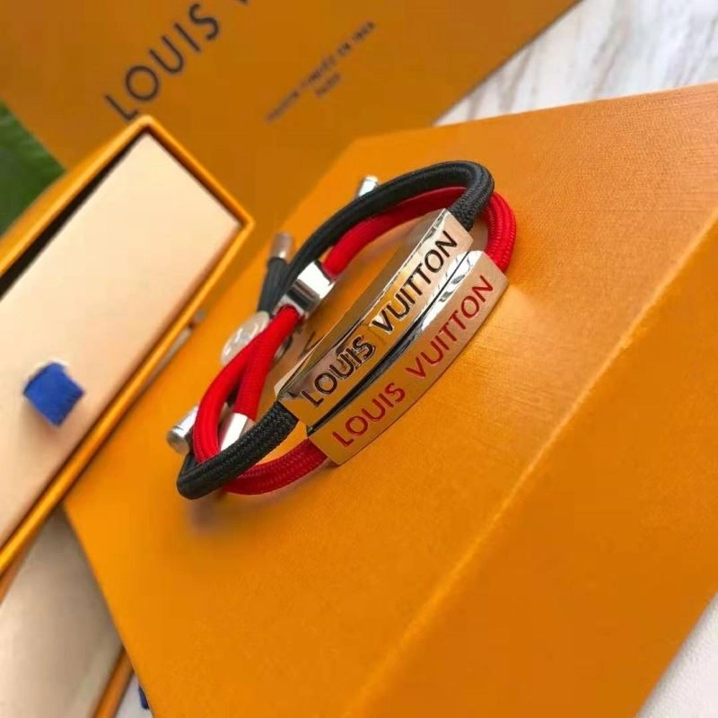 Louis Vuitton Bracelets Trendsetting 250716
