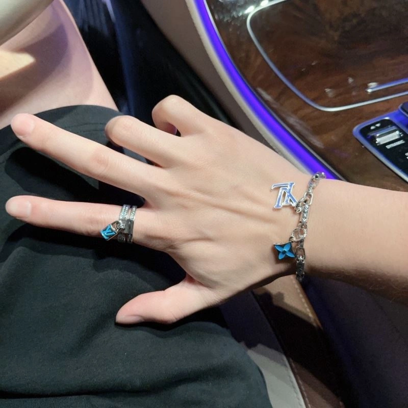 Colorful Louis Vuitton Bracelets 250720