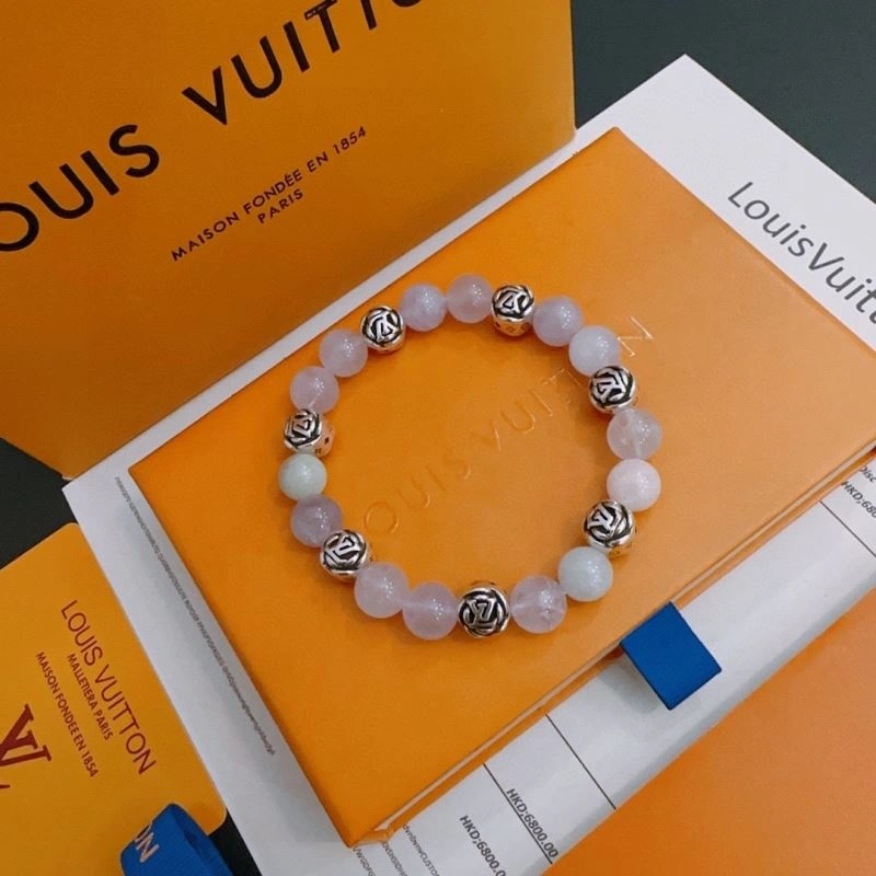 Louis Vuitton Bracelets Chic 250721