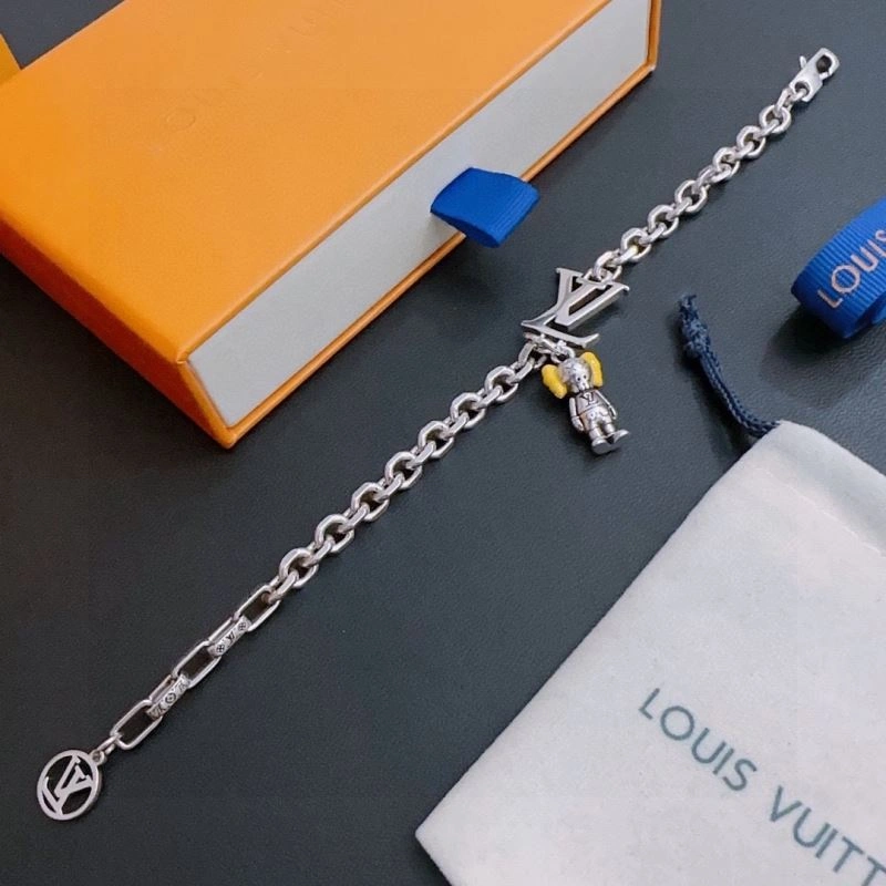 Louis Vuitton Bracelets Cozy 250695
