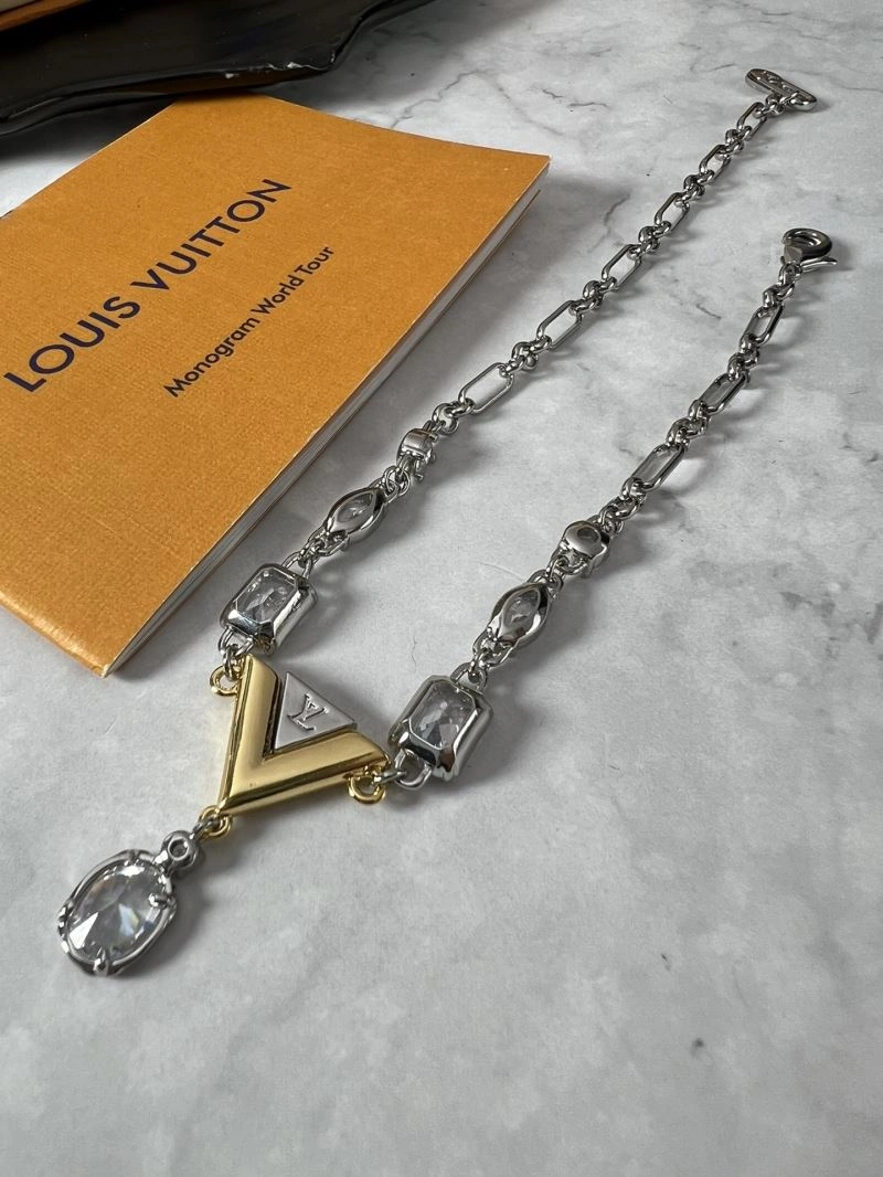 Louis Vuitton Bracelets Lightweight 250691