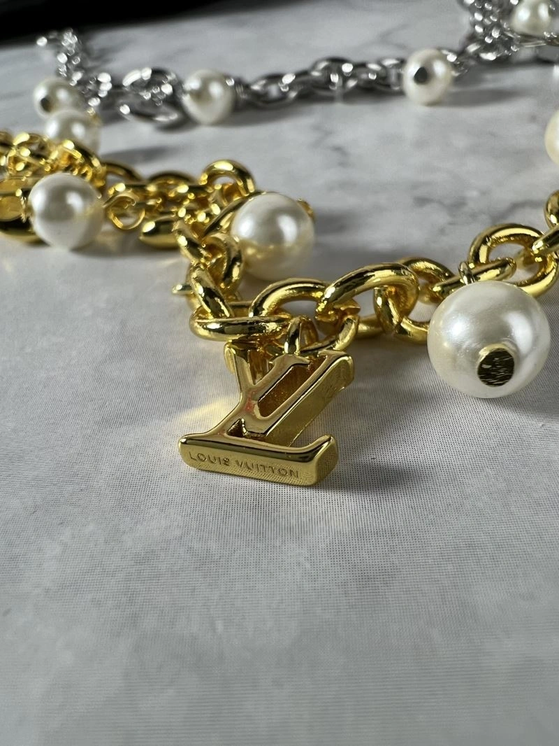 Louis Vuitton Bracelets Stretchable 250697