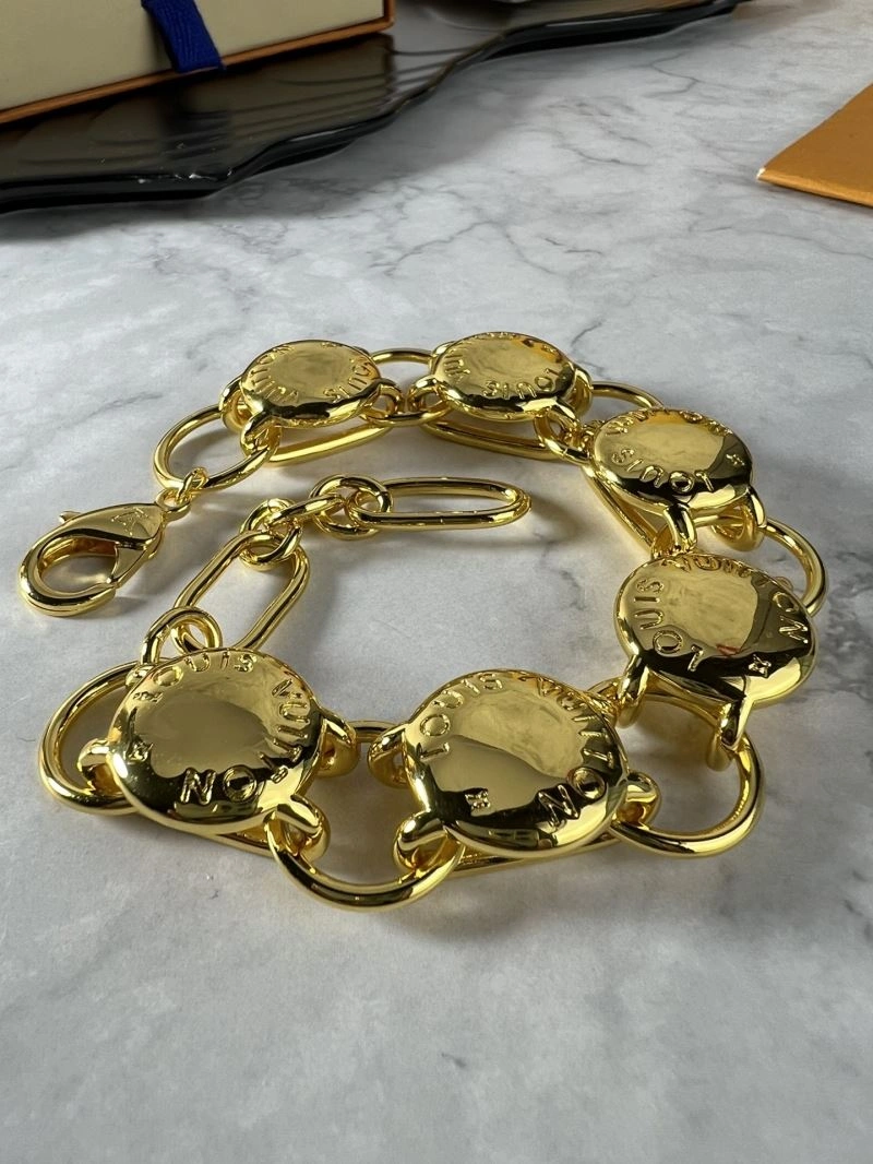 Louis Vuitton Bracelets UrbanChic 250688