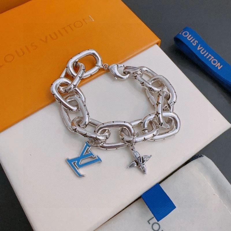 Youthful Louis Vuitton Bracelets 250686