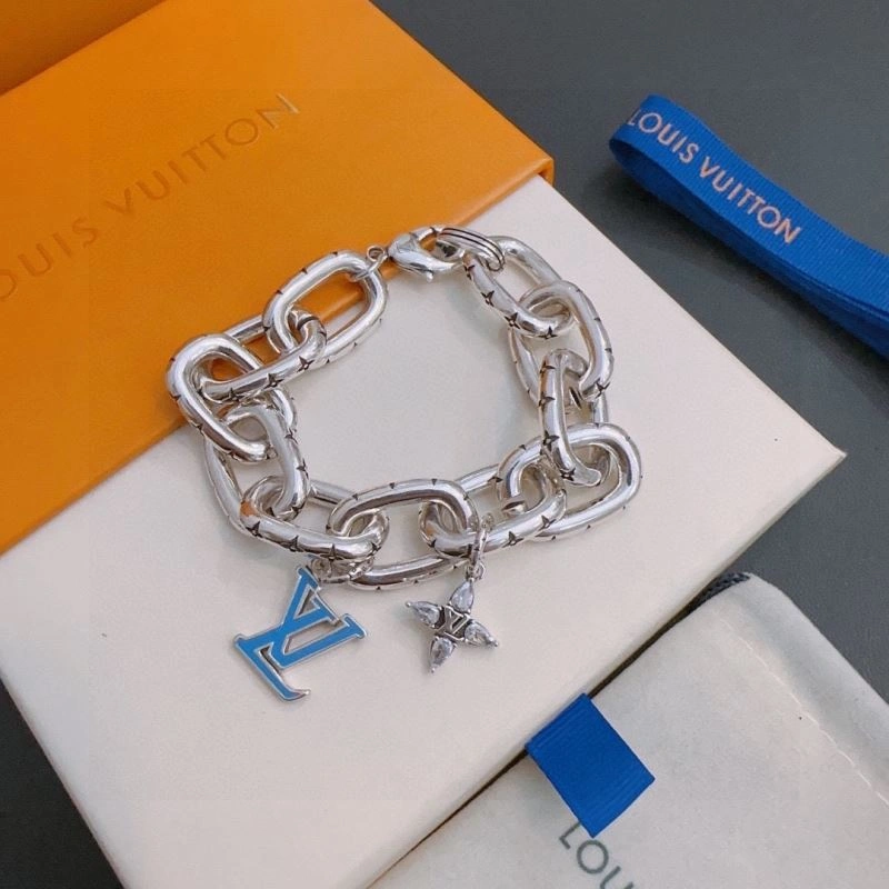 Youthful Louis Vuitton Bracelets 250686