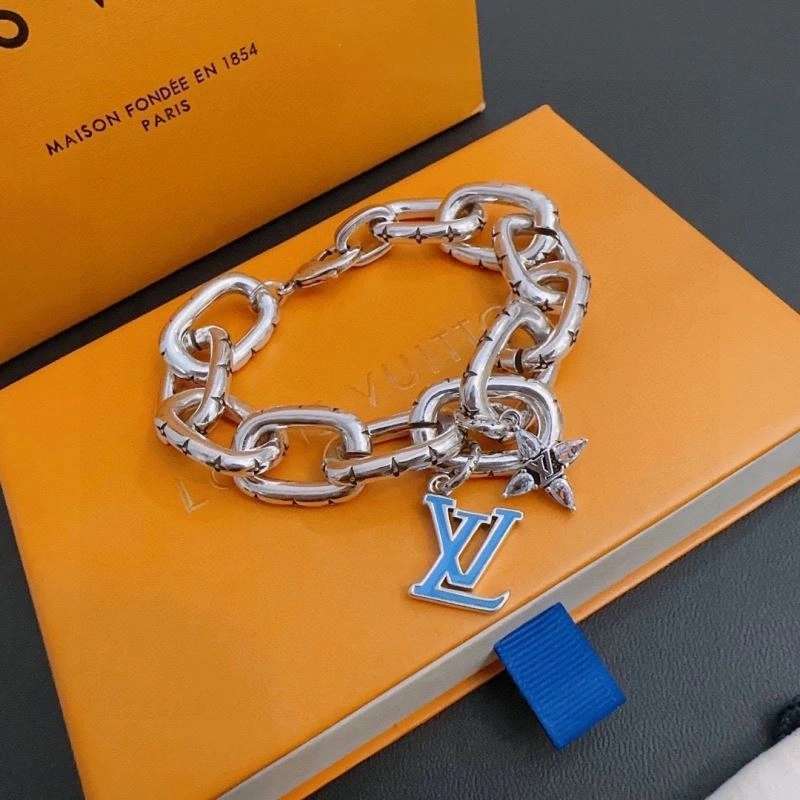 Youthful Louis Vuitton Bracelets 250686
