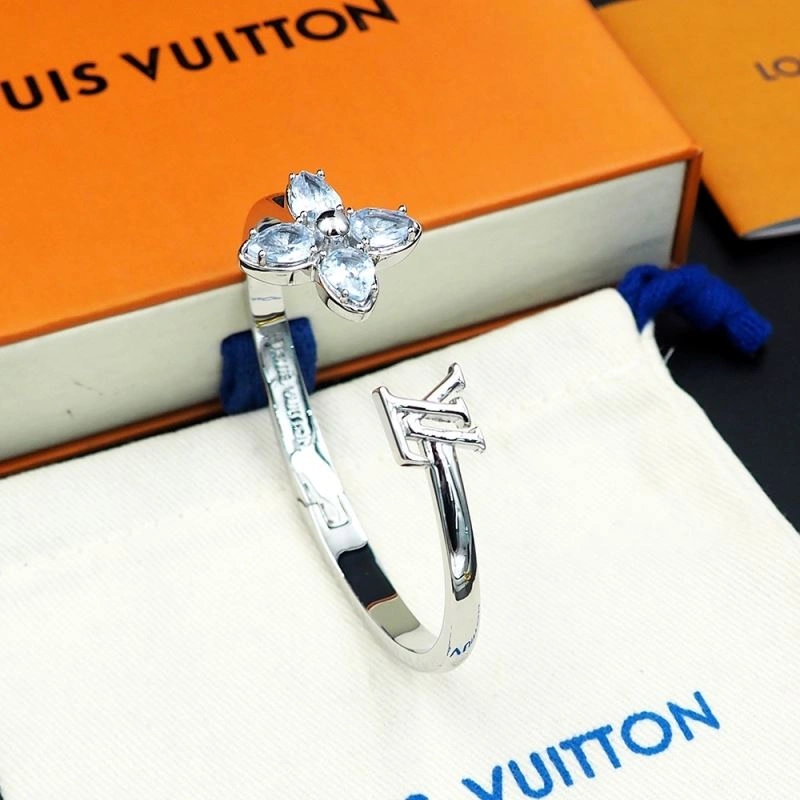 Louis Vuitton Bracelets SunProtective 250684