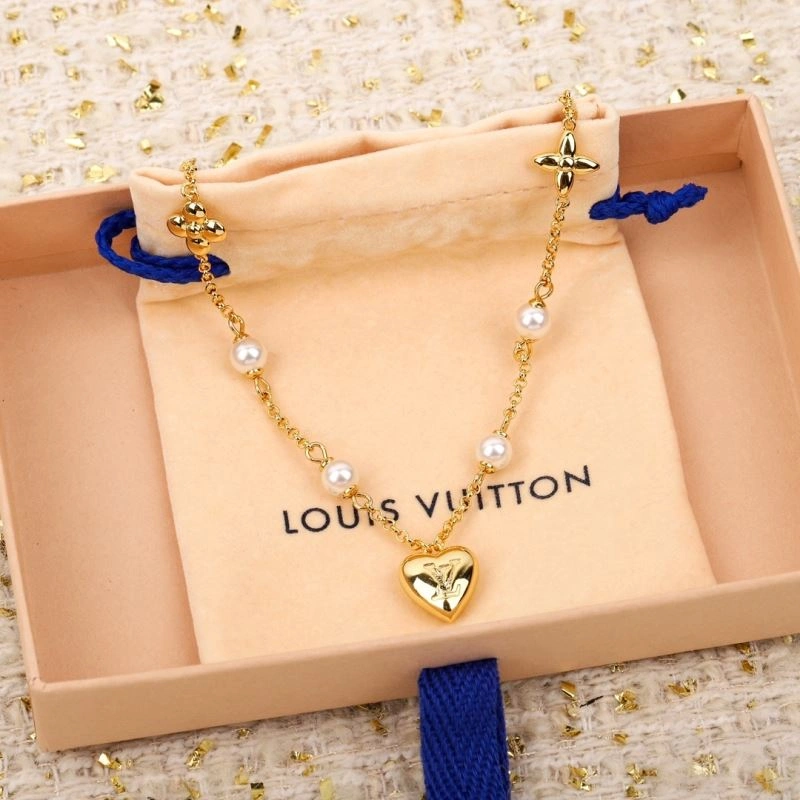 Upgraded Louis Vuitton Bracelets 250654