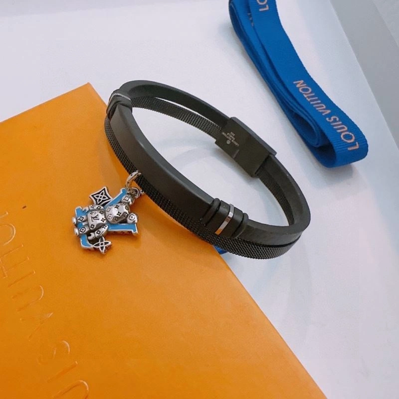 Louis Vuitton Bracelets Comfortable 250679
