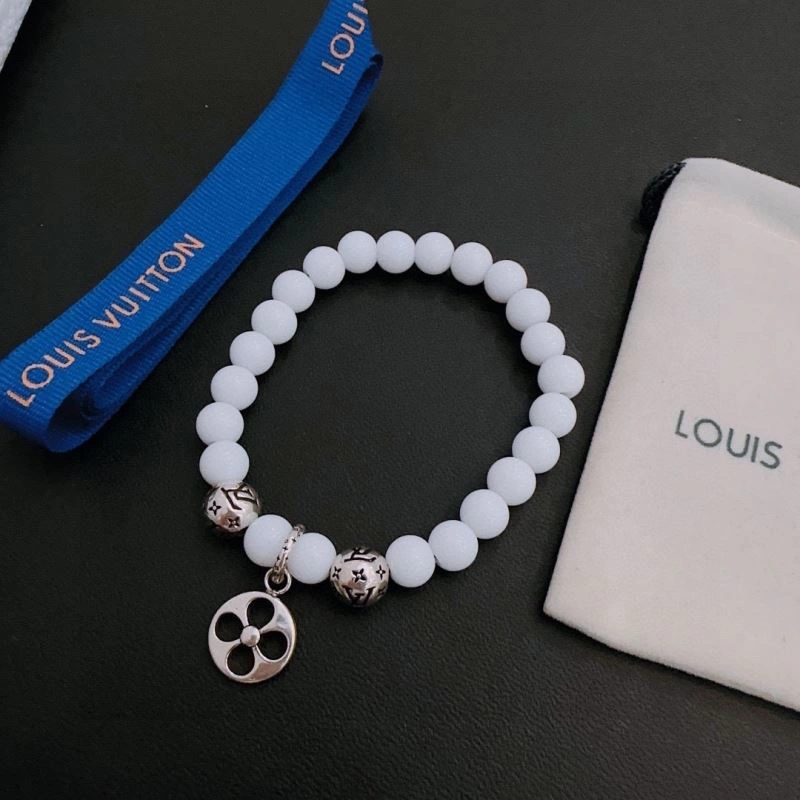 ZeroBulk Louis Vuitton Bracelets 250681