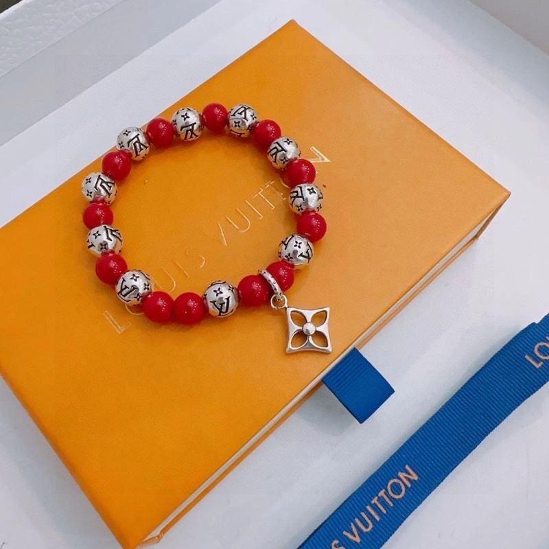 WellDesigned Louis Vuitton Bracelets 250657