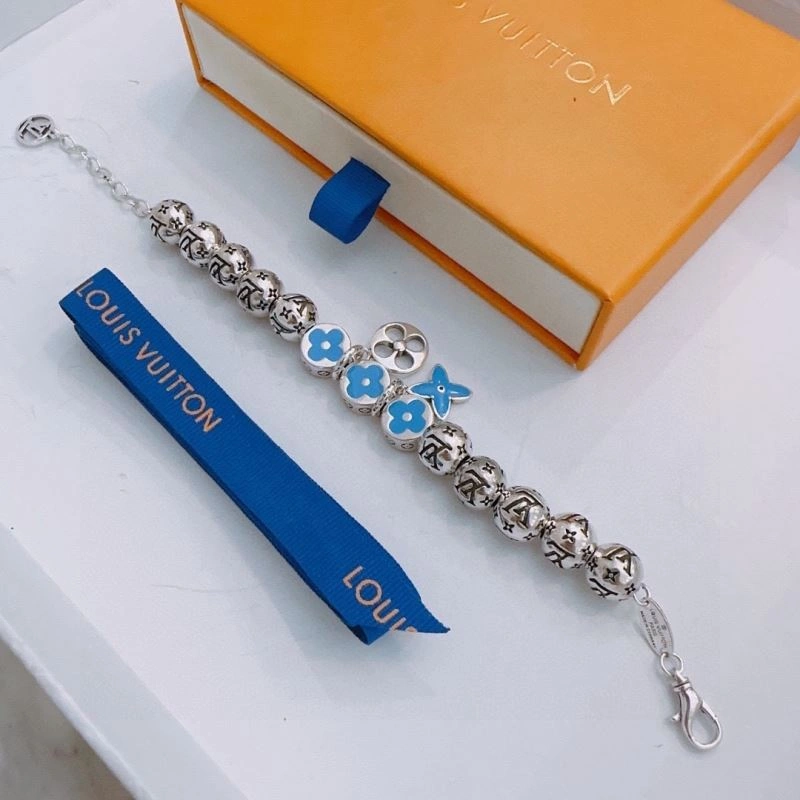 Trendy Louis Vuitton Bracelets 250664