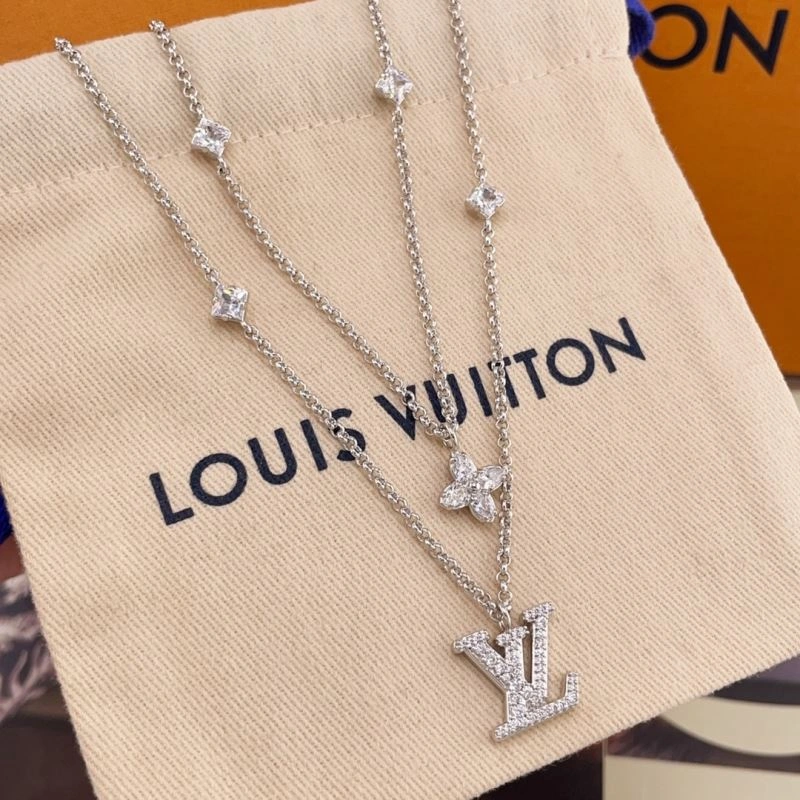 Louis Vuitton Bracelets Stylish 250672