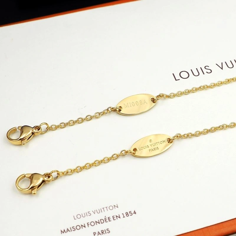 Louis Vuitton Bracelets Minimalist 250670