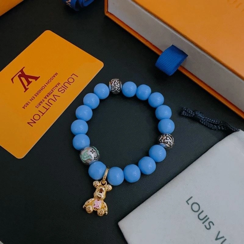 Sophisticated Louis Vuitton Bracelets 250345