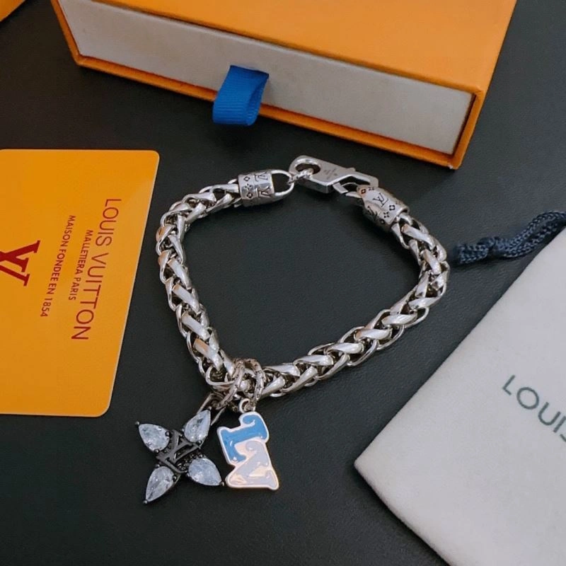 Louis Vuitton Bracelets SunProtective 250330