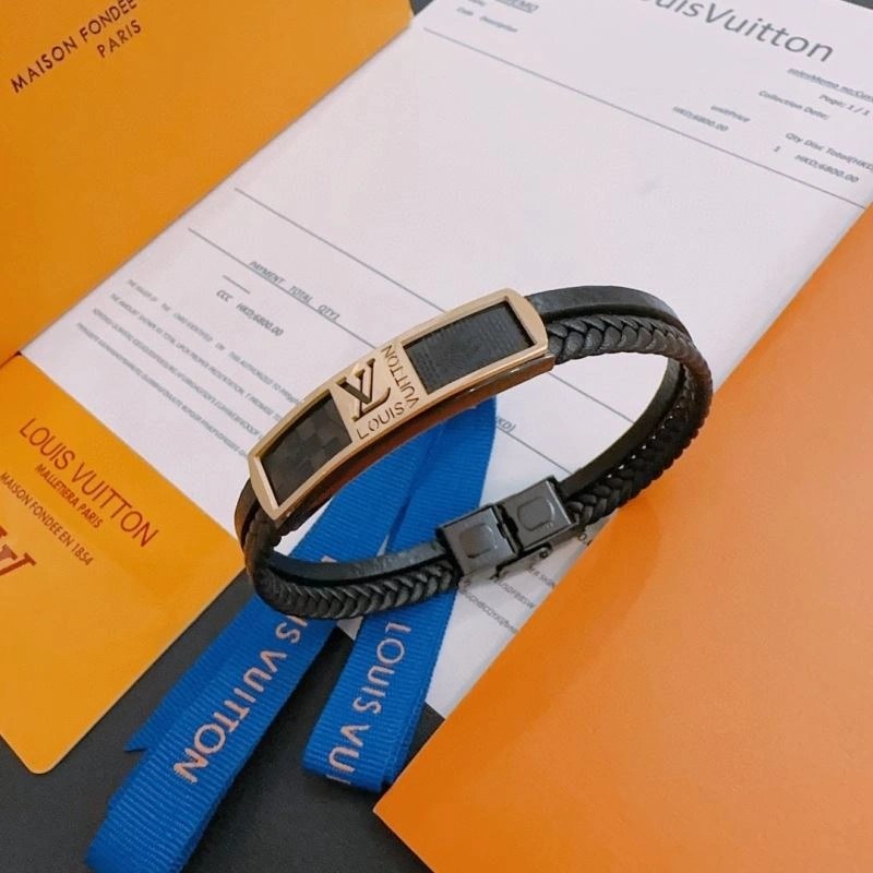Louis Vuitton Bracelets RelaxedFit 250321