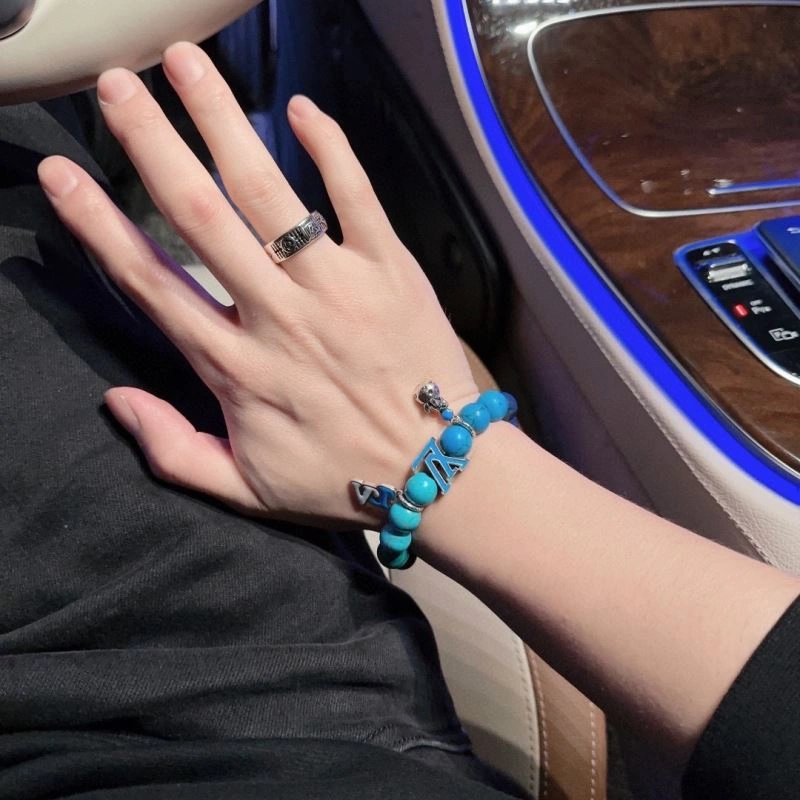 Louis Vuitton Bracelets TimelessDesign 250293