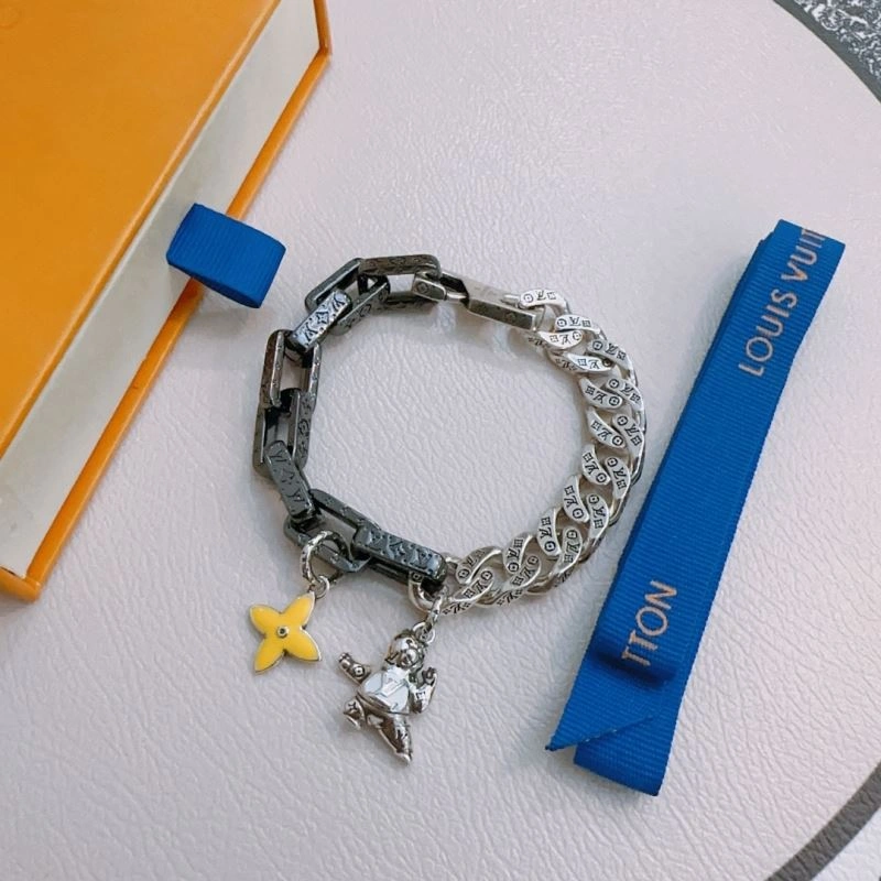 Louis Vuitton Bracelets DailyWear 250296