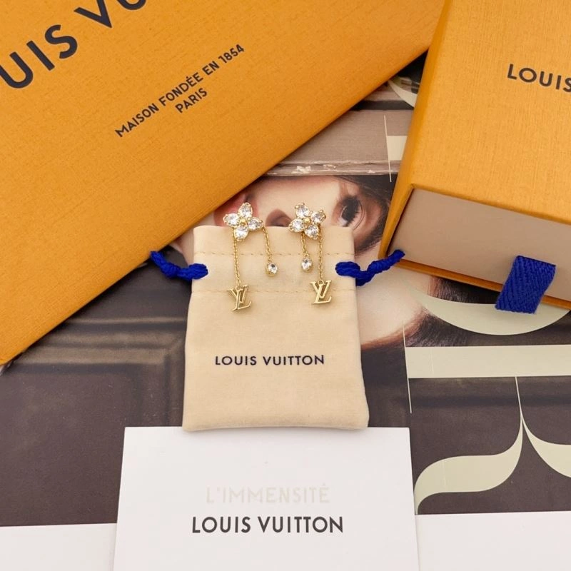 Elegant Louis Vuitton Bracelets 250290