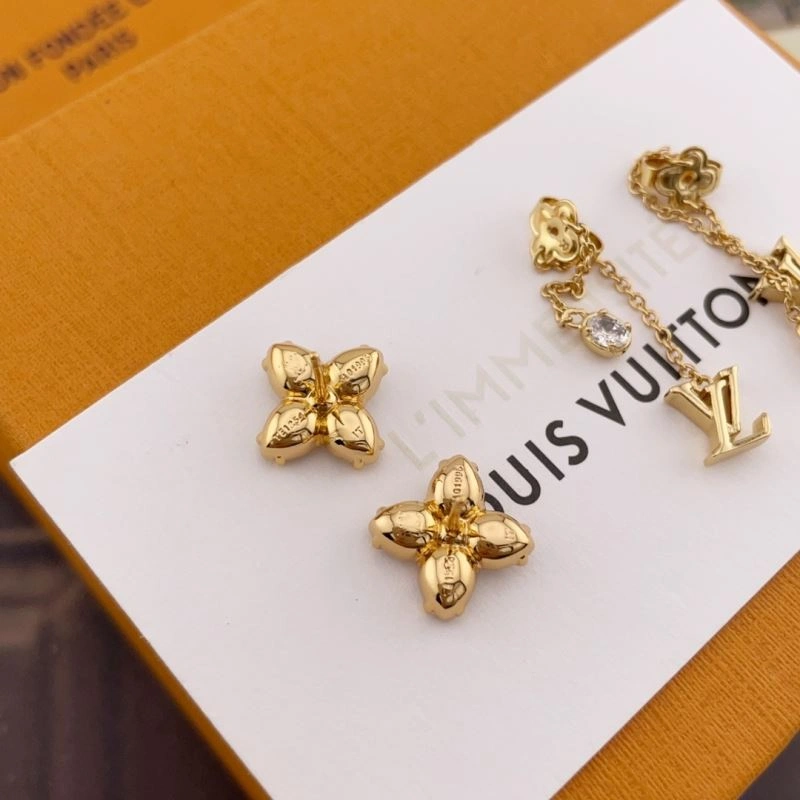 Elegant Louis Vuitton Bracelets 250290